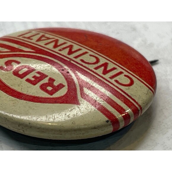 Cincinnati Reds vintage 1940’s original pin antique good condition baseball mlb - Picture 10 of 10